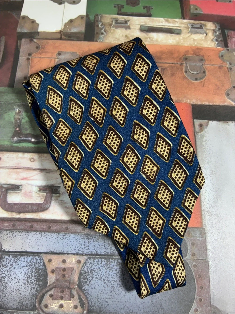 Men's Navy and Gold Diamond-Pattern Tie